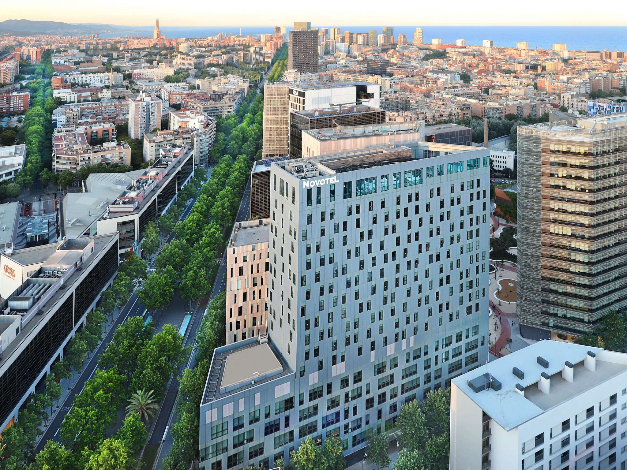 Novotel Barcelona, Microbiome Movement Summit Europe